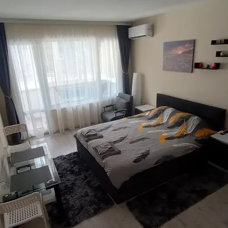 Cosy Family Apartment Varna